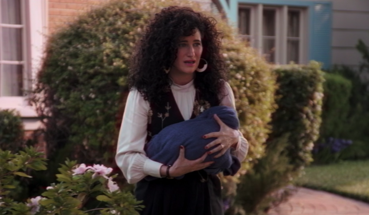 wandavision agnes holding sparky's corpse