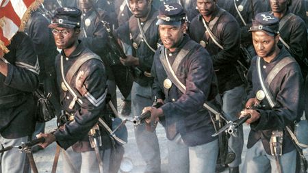 (L-R) Andre Braugher, Denzel Washington and Jihmi Kennedy in "Glory" (1989).