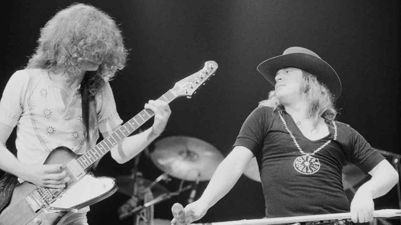 Lynyrd Skynyrd&amp;rsquo;s Allen Collins and Ronnie Van Zant in 1975