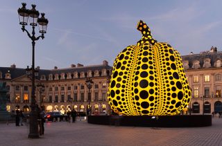 Inflatable Yayoi Kusama sculpture at Place Vendôme, Paris