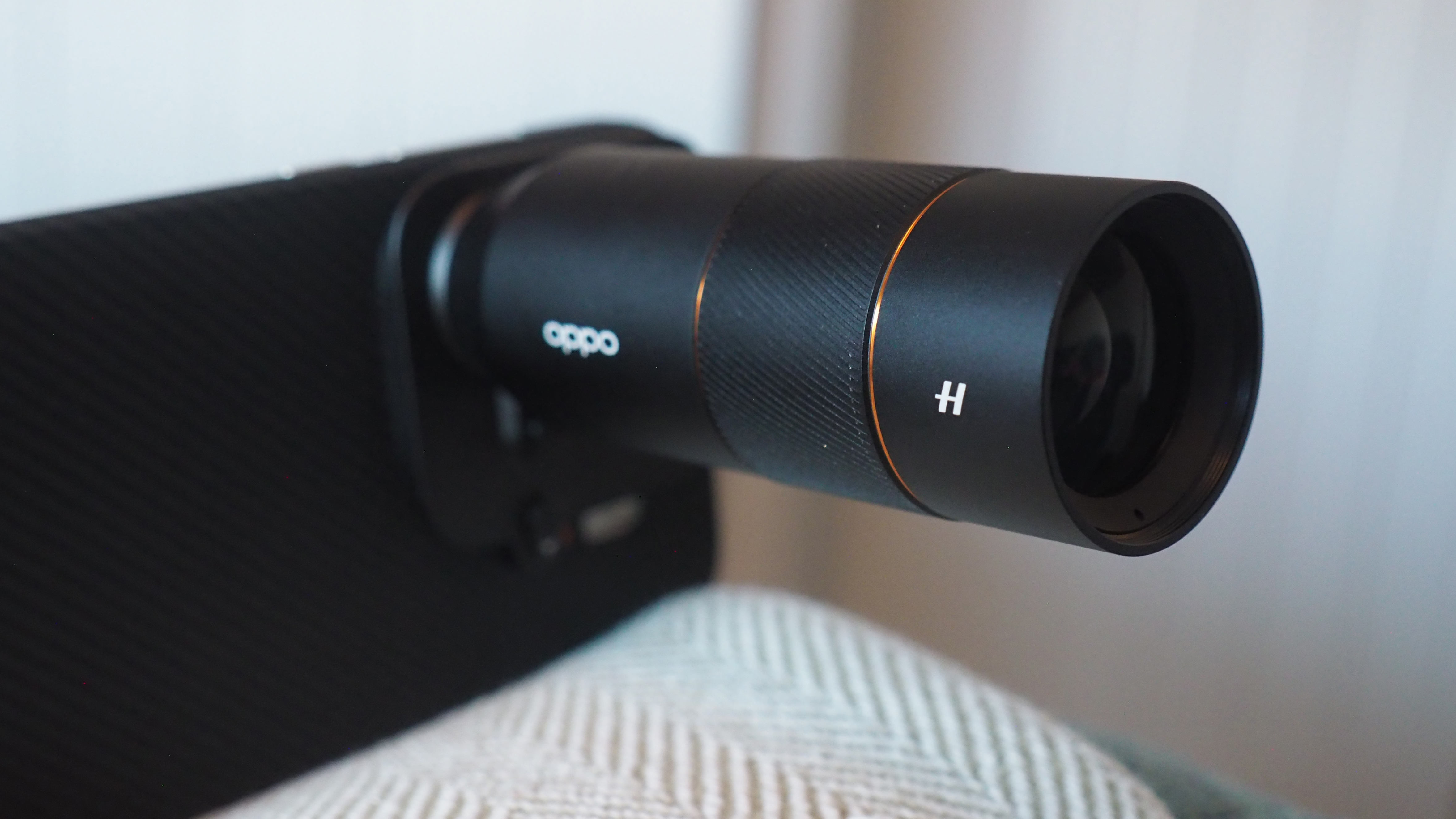Oppo Find X9 Pro with Hasselblad Teleconverter