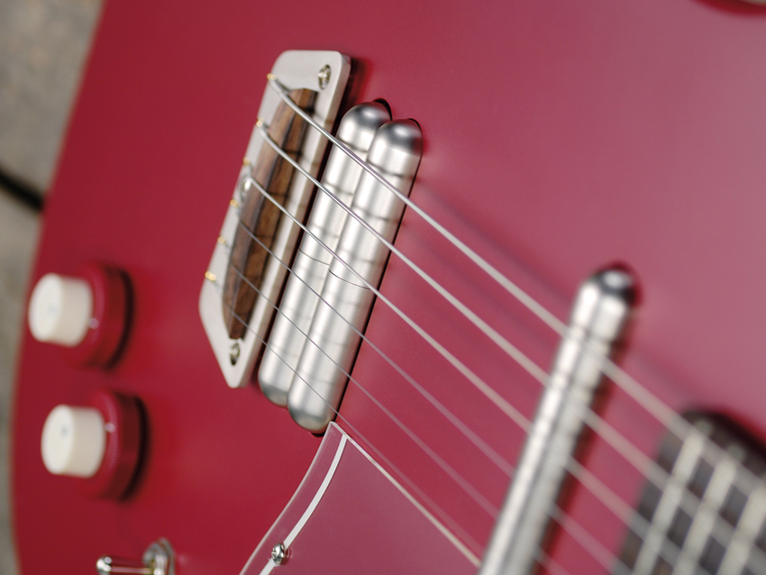 The dual-Lipstick humbucker adds some extra power to the proceedings.