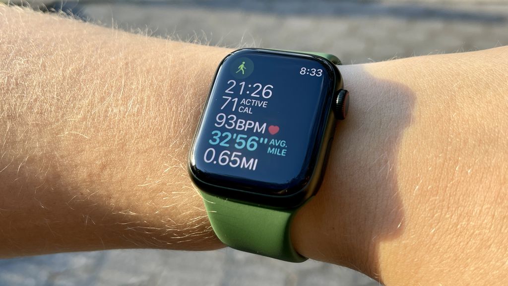 Best fitness trackers in 2022 Top activity bands from Fitbit, Garmin
