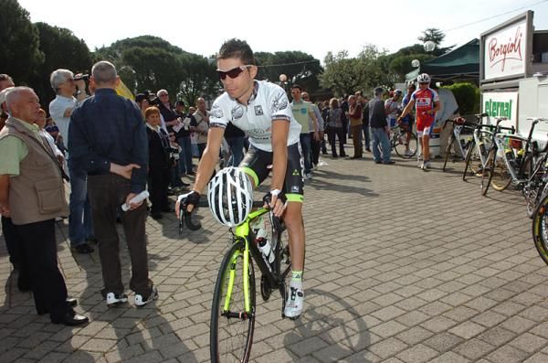UCI Europe Tour leader Giovanni Visconti before the start.
