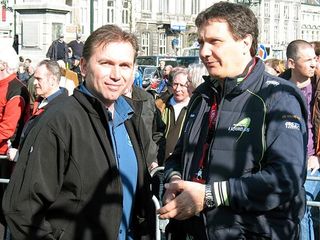 Johan Bruyneel talked with Roberto Amadio at the start of the Amstel Gold Race 2008.