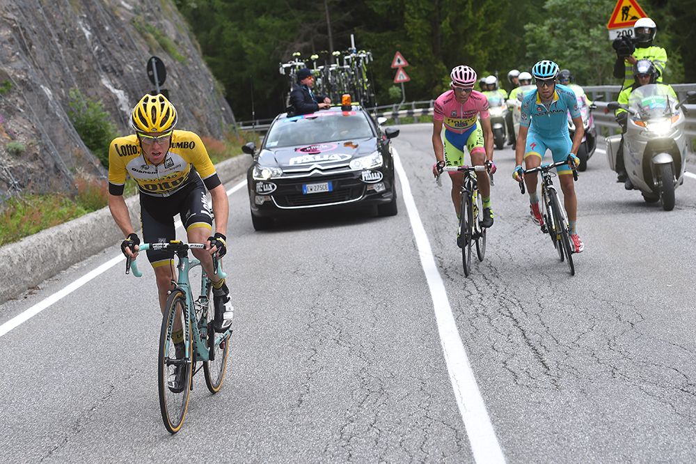 Steven Kruijswijk attacks