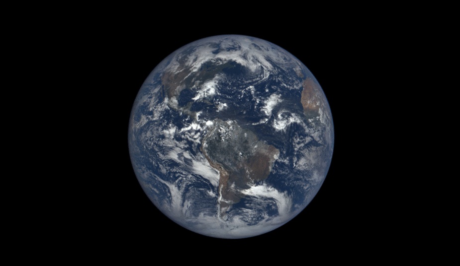 'Epic' Photos of Earth to Be Shared Daily on New NASA Website | Space