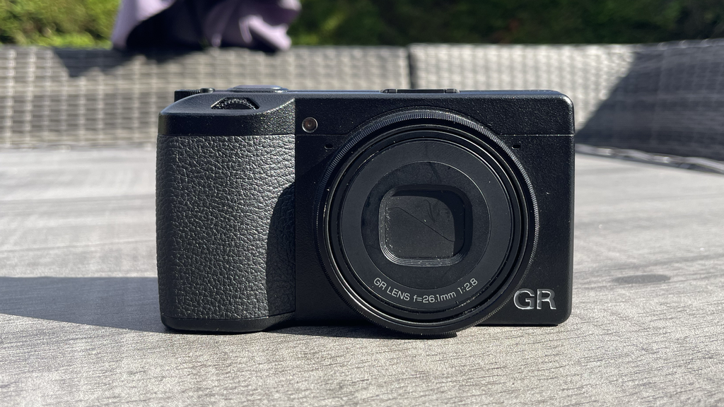 Ricoh GR IIIx HDF review: a street shooter with a dreamy diffusion ...
