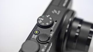Nikon Coolpix P330 review