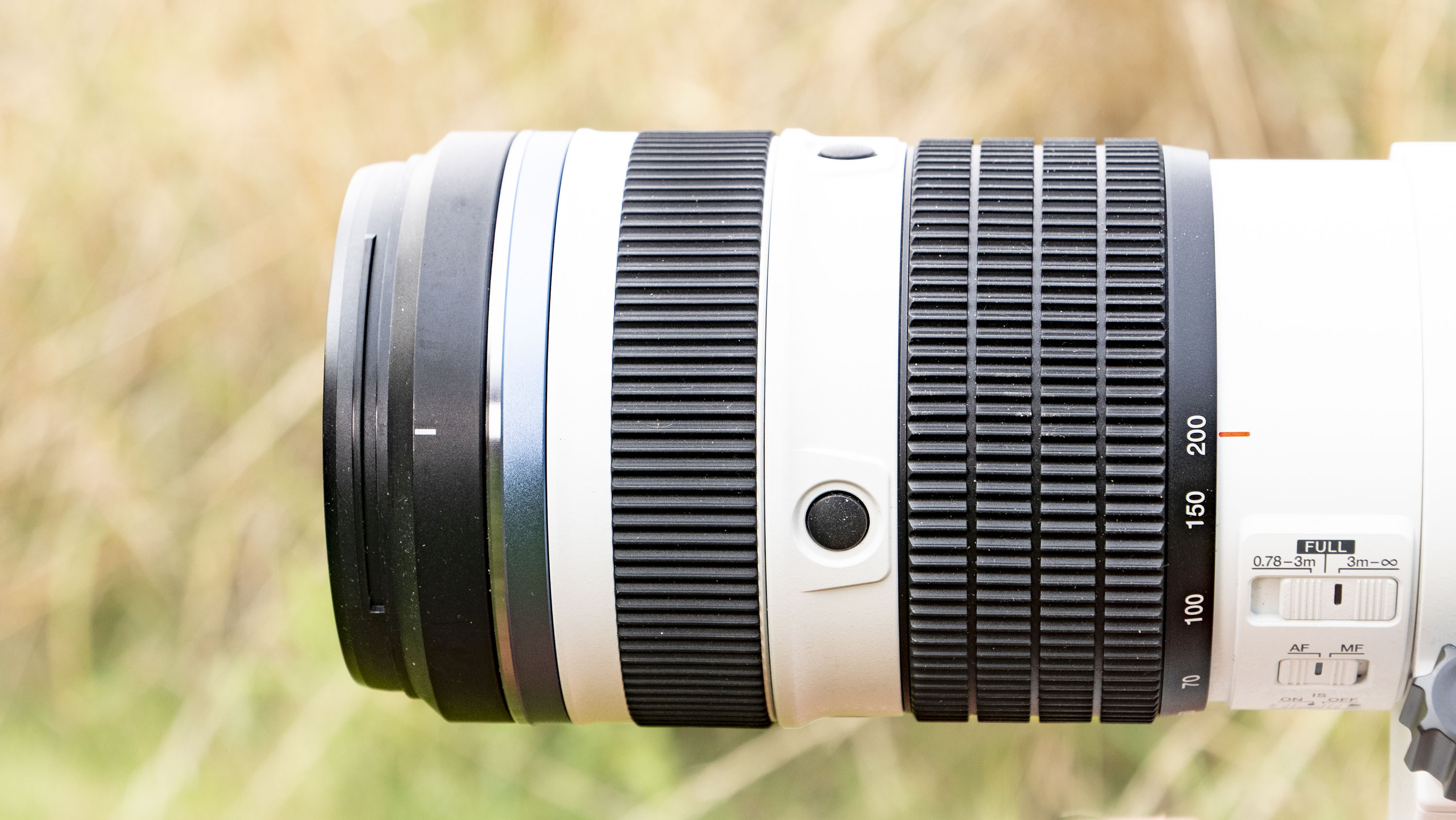 OM System M.Zuiko Digital ED 50-200mm F2.8 IS Pro lens's zoom ring