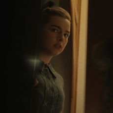 Addison Rae as Evelyn in episode 303 of Monster: The Ed Gein Story.