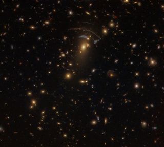 SDSS J1138+2754 galaxy cluster