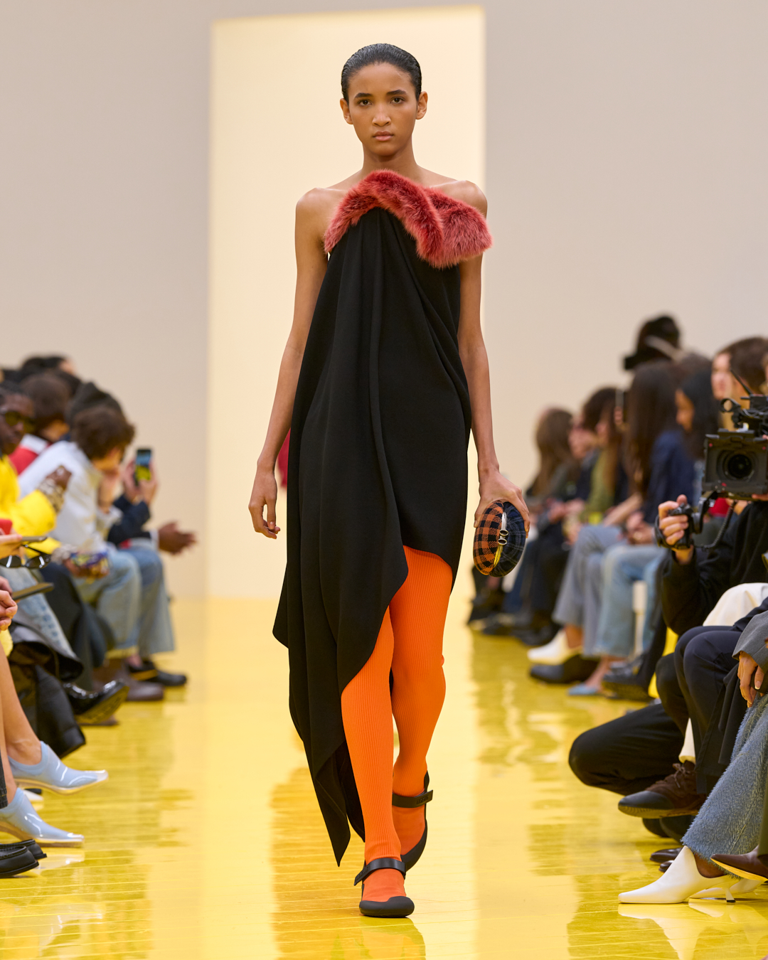 Photos from Loewe Fall Winter 2026 Paris Fashion Week runway show.