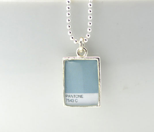 This pendant comes in a variety of Pantone colours