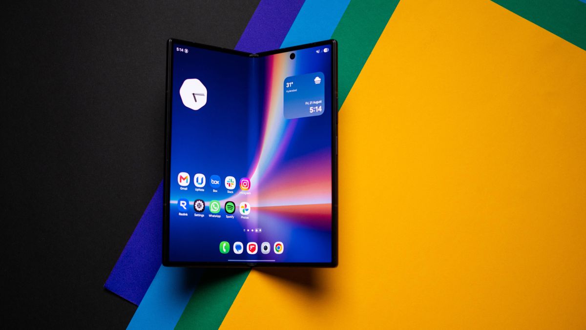 Samsung Galaxy Z Fold 8 Ultra review images