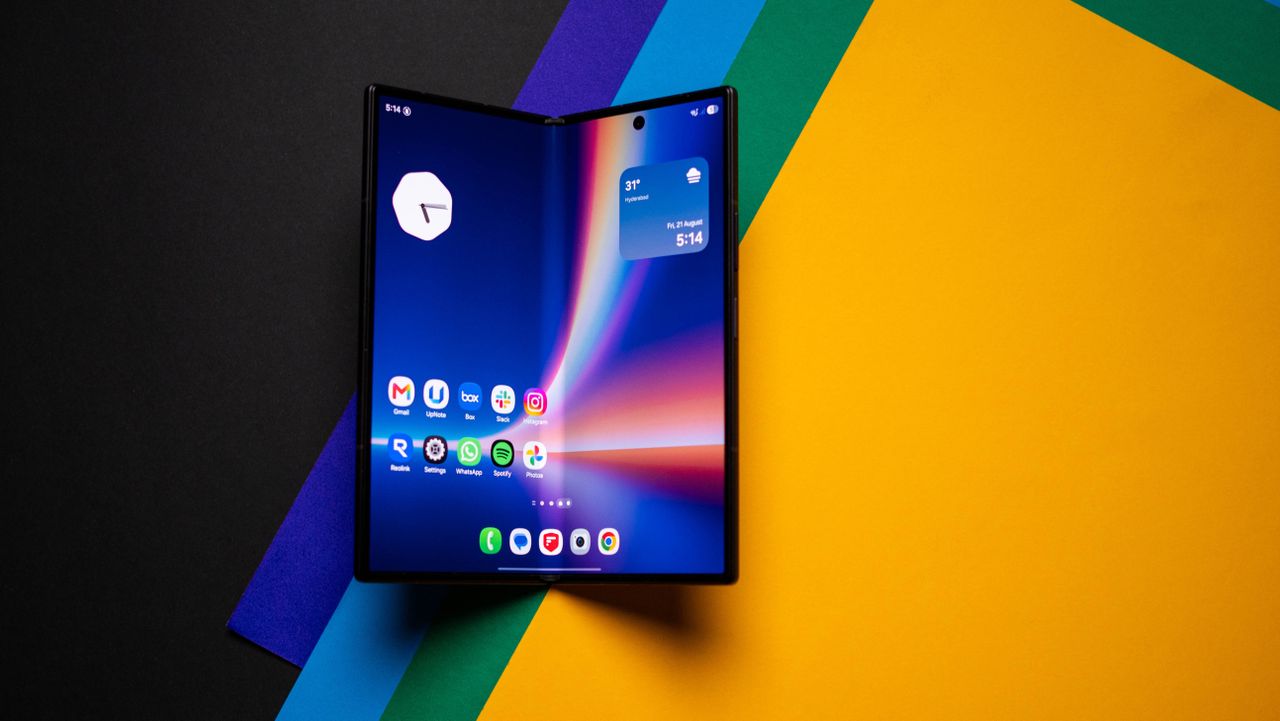 Samsung Galaxy Z Fold 8 Ultra review images