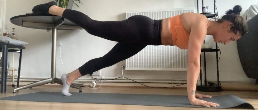 Manduka Hot Yoga Mat Review - No Sweat Towel Needed