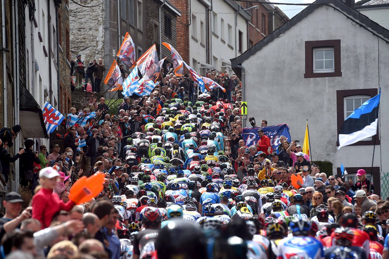 There were all kinds of flags at the C&ocirc;te de Saint Roch today