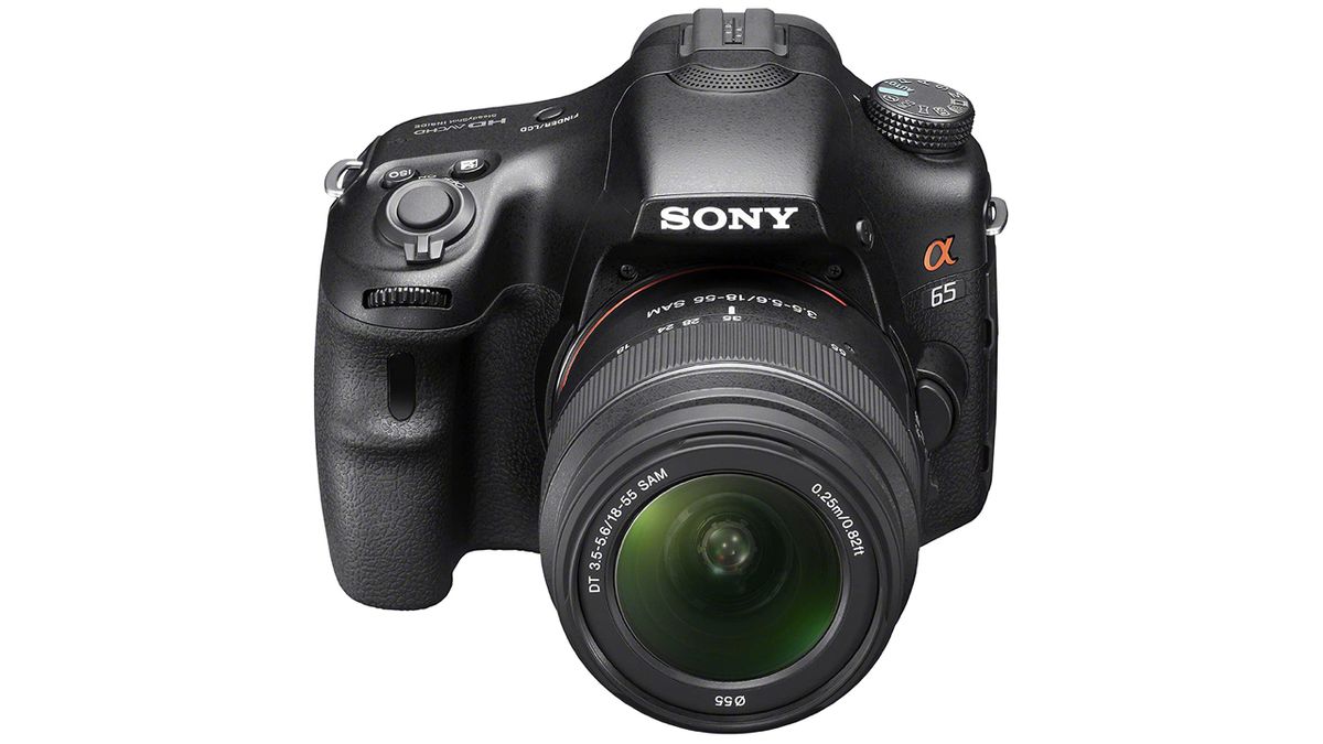 Sony drops DSLRs and focuses on mirrorless cameras