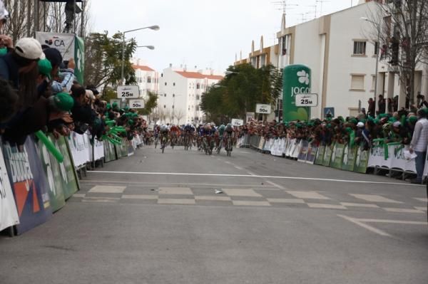 Leading up to the final sprint in Tavira