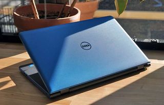 Dell Inspiron 17 5000 (2016) Chasis