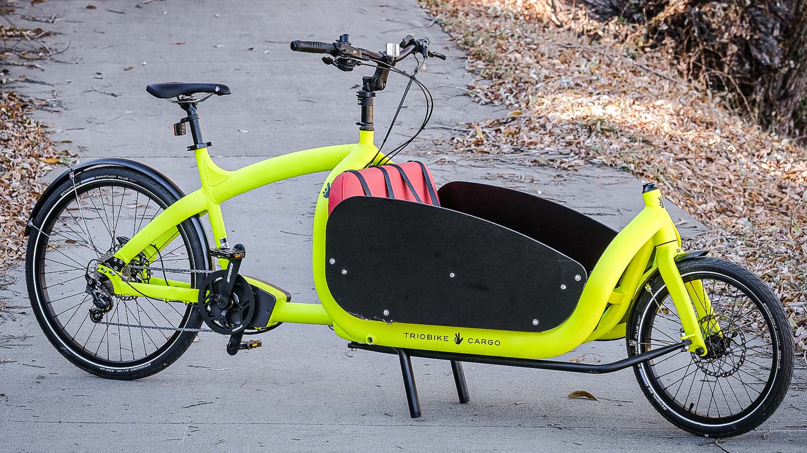 Side view Triobike Cargo