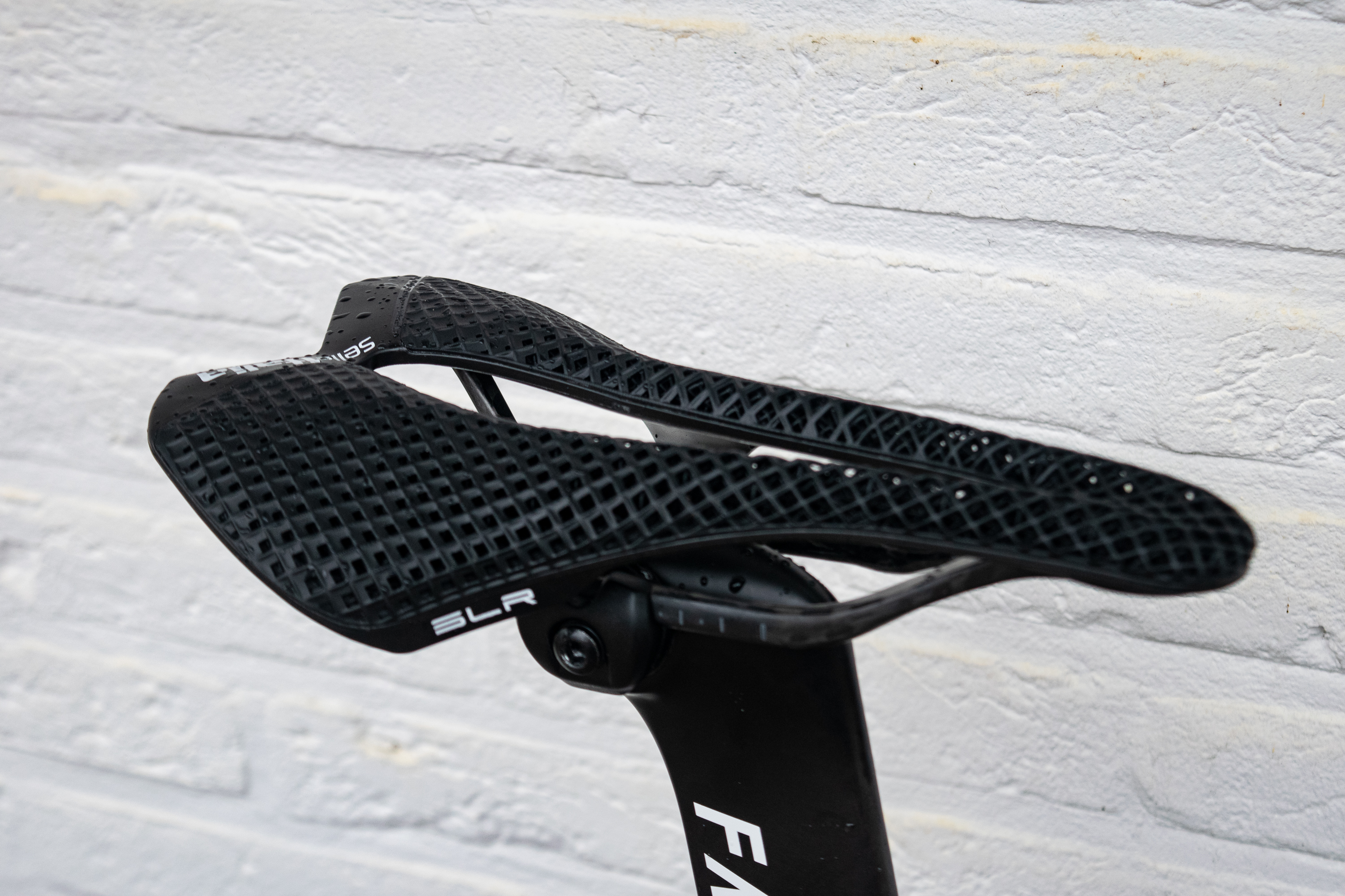 Bicicleta de carretera Factor One y Ostro