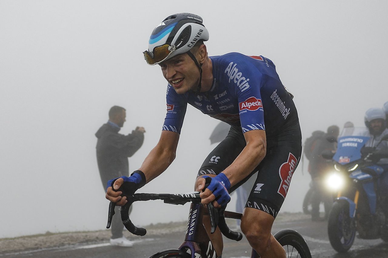 Vuelta Espana 2022 - 77th edition - 6th stage - Bilbao - Pico Jano 181,2 km - 25/08/2022 - Jay Vine (AUS - Alpecin - Fenix) - photo Luis Angel Gomez/SprintCyclingAgency&Acirc;&copy;2022