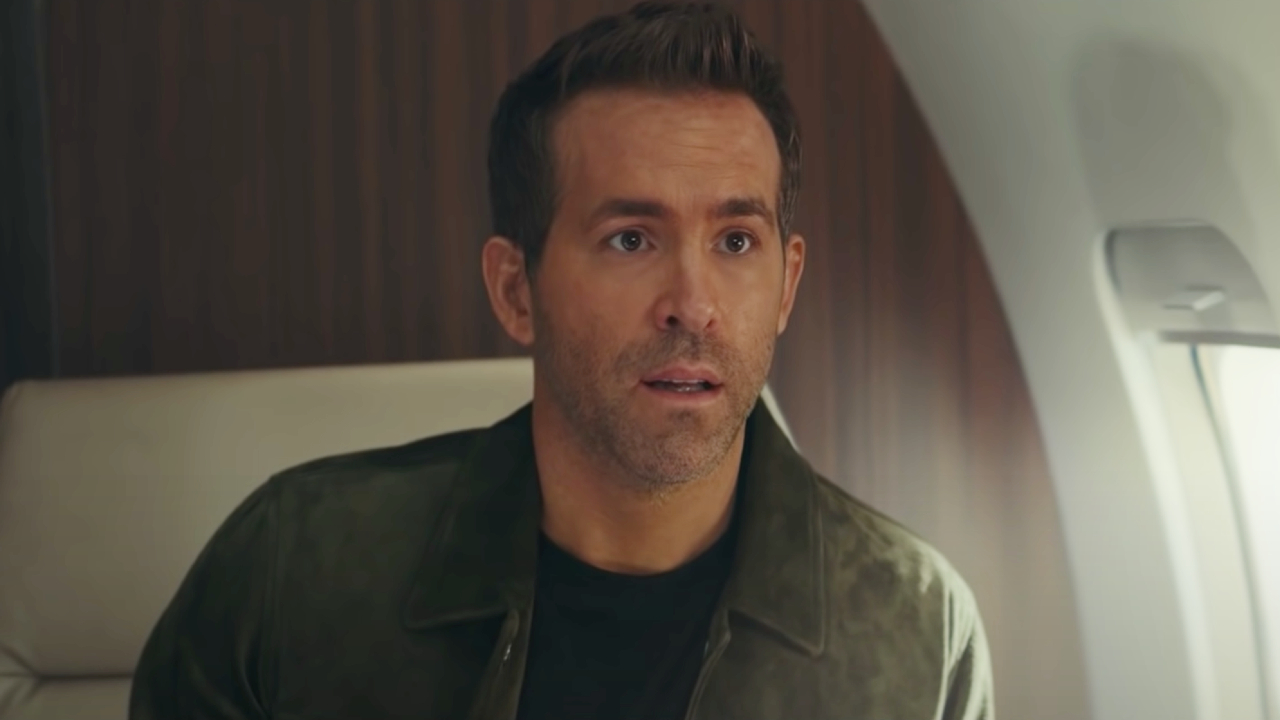 Ryan Reynolds Shares First Look At The Christmas Movie He's Making