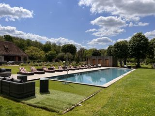 Loire Valley Lodges pool
