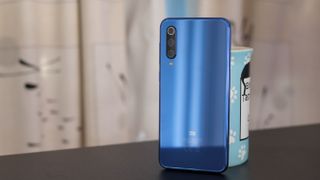 Xiaomi Mi 9 SE Review