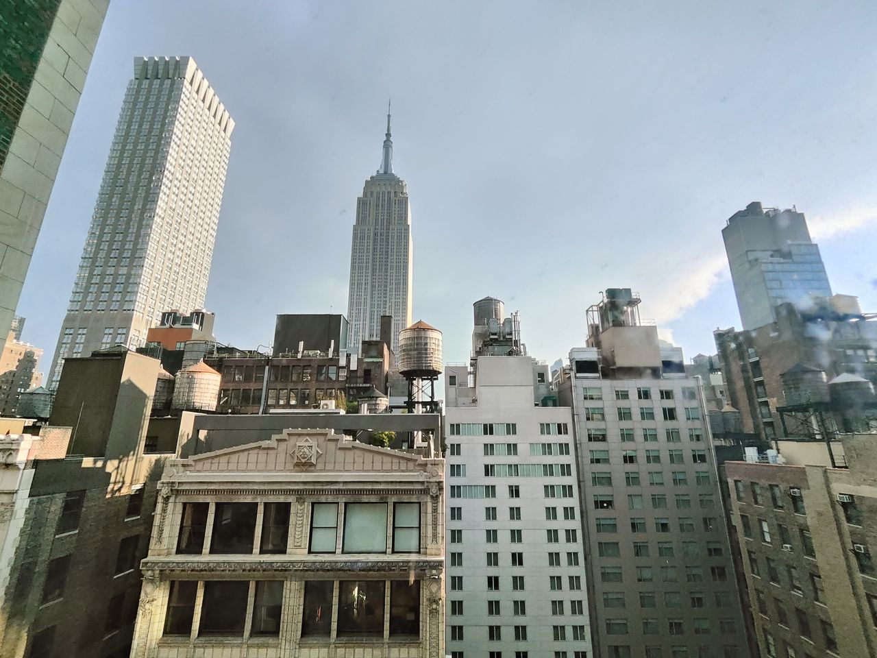 Camera samples from the OnePlus 10T