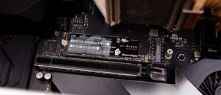 WD Black SN750 Review: A Not so Fresh Refresh - Tom's Hardware ...