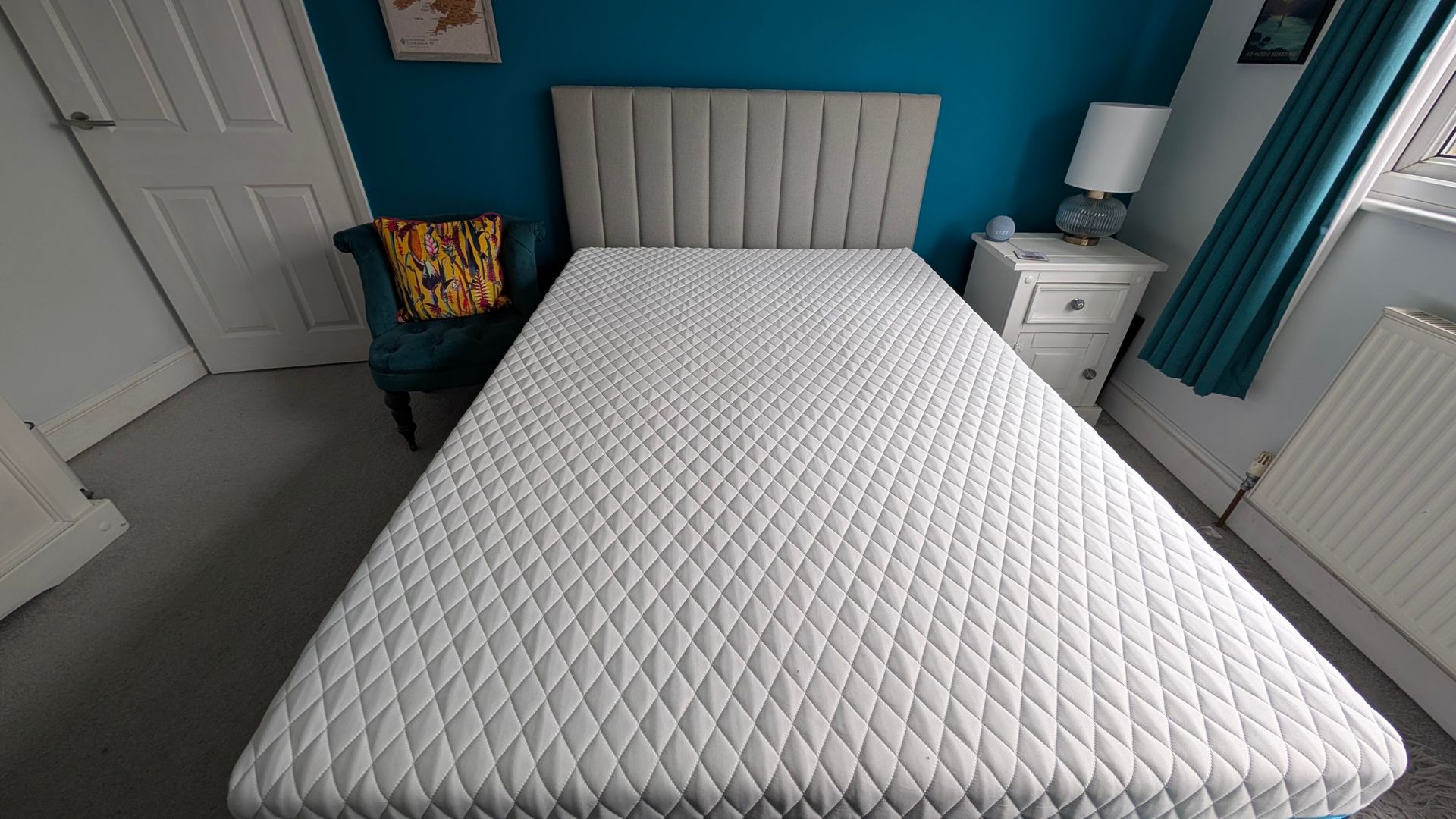 Testing the Simba Hybrid Pro in Liz's room