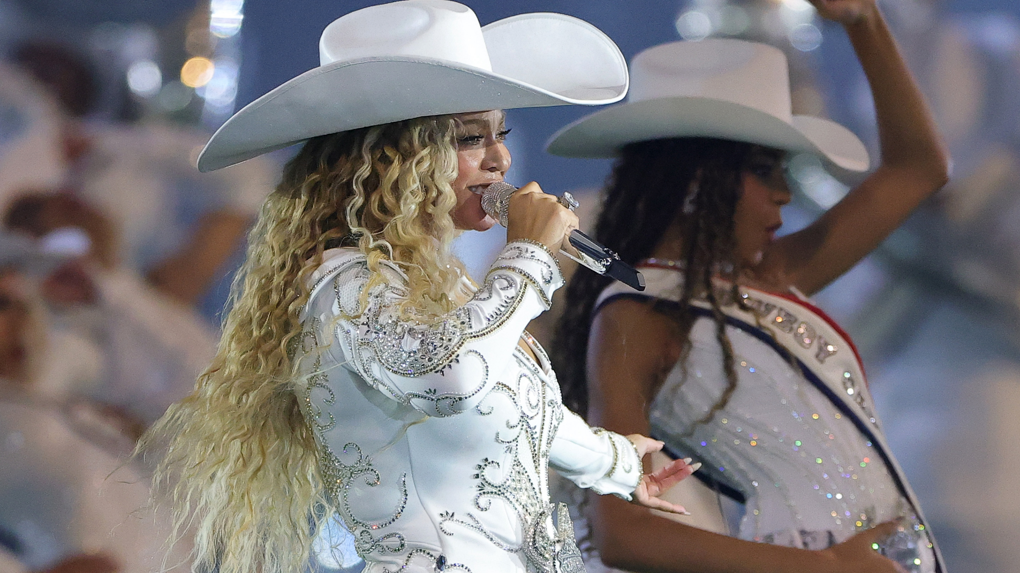 Beyoncé performs with daughter, Blue Ivy, during the halftime show for the game between the Baltimore Ravens and the Houston Texans at NRG Stadium on December 25, 2024
