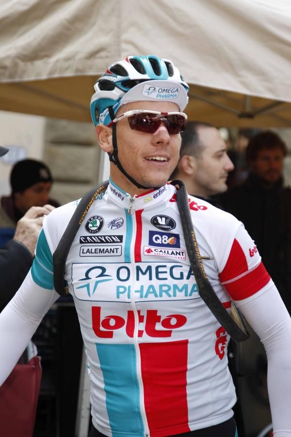 Philippe Gilbert (Omega Pharma-Lotto) didn't wear the tub around his shoulders all the way around.