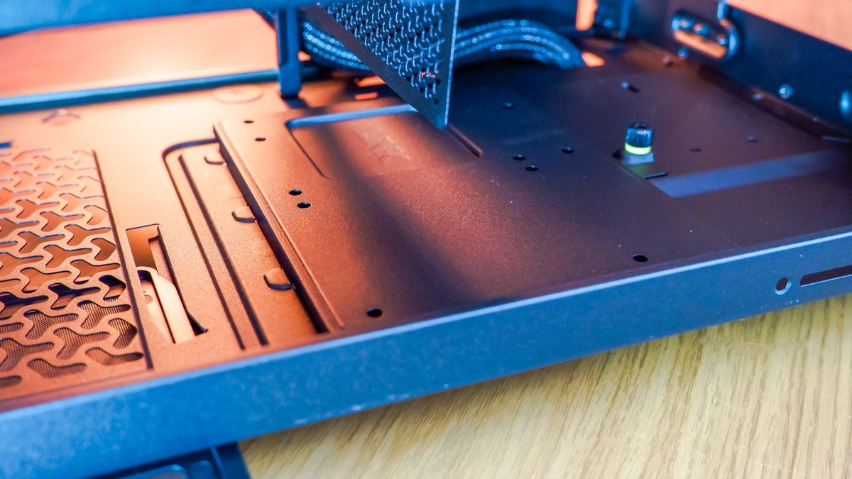 A Corsair Frame 4000D case with various features designed for both Corsair's own iCUE ecosystem and for the benefit of system builders.
