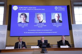 The Secretary General of the Royal Swedish Academy of Sciences Hans Ellegren announcing the winners.