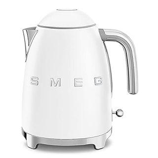 Smeg 50's Retro Style Electric Water Kettle With Automatic Shutoff, Removable Base, and Water Indicator, Klf03whus, White