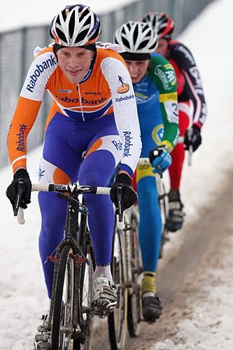 Eventual winner Lars Boom looked focused early in the race.