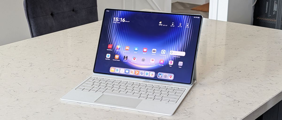 I tested the Huawei MatePad Pro Max, and I wish this iPad Pro-rivaling tablet had the software to match its excellent hardware