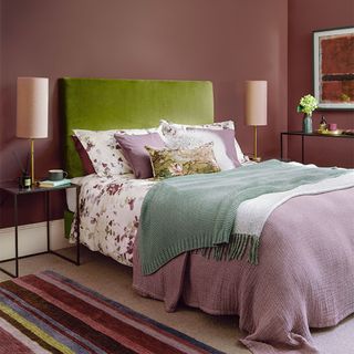 best colour combinations, plum and pink, green Bed with lamp and cushion