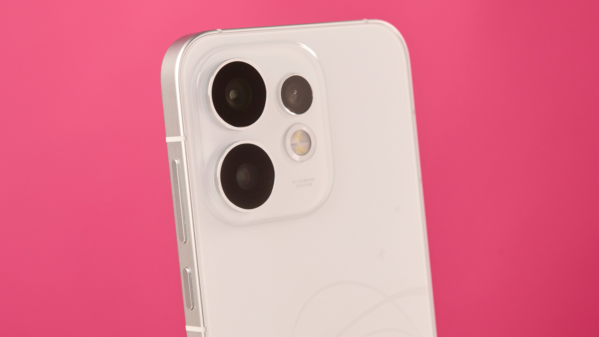 Camera module on the Oppo Reno 16 5G