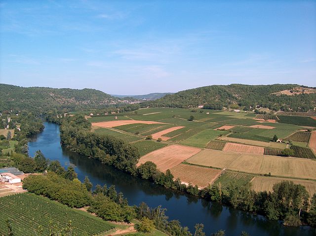 000008eb1-640px_Cahors_2011_08_017.jpg