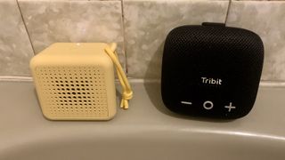 IKEA Vappeby next to the Tribit Stormbox Micro 2, in a bathroom