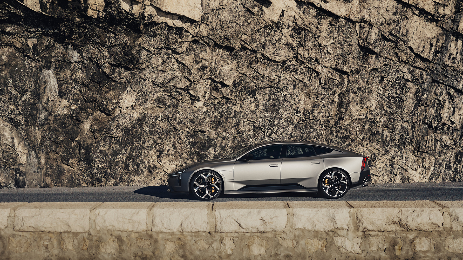 Polestar 5