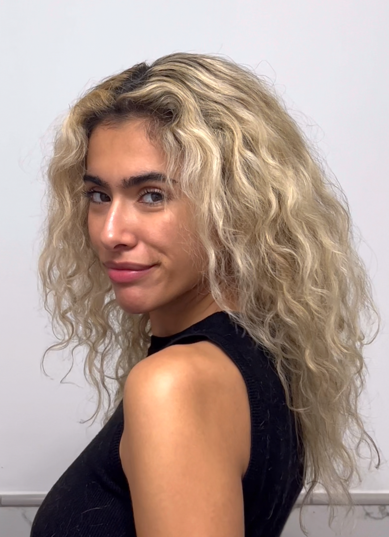 Adrianne, a Marie Claire Tester, before testing John Frieda Luminous Color Glaze Clear Shine