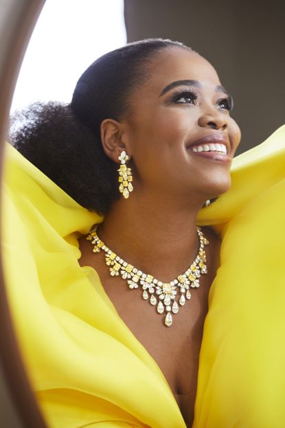 Pretty Yende wears 160 carats of diamonds for Coronation of King ...