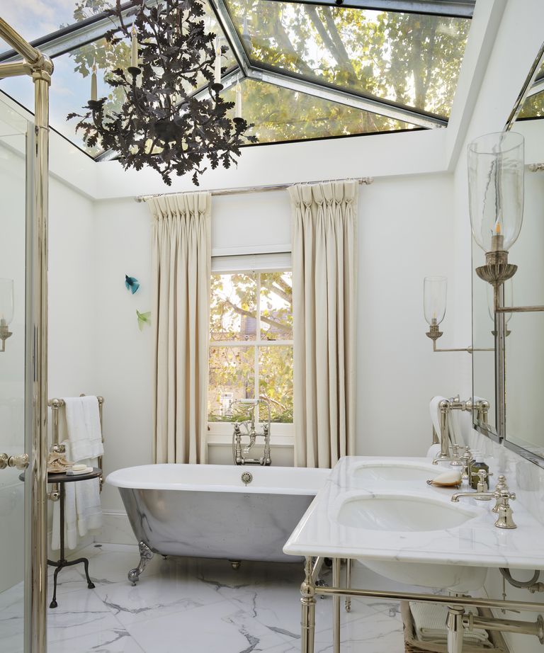 Large bathroom ideas: 10 ways to design a big bathroom | Homes and Gardens