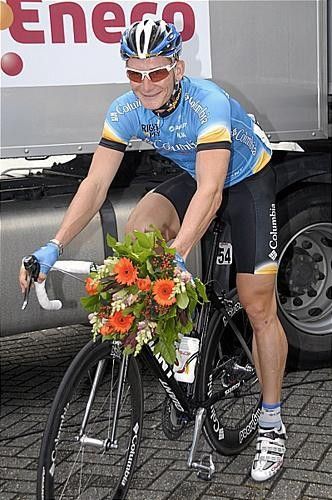 Andr&eacute; Greipel (Team Columbia) holds third place four seconds back.